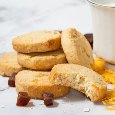 кайсиеви бисквити