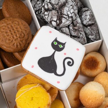 бисквити с тематична декорация