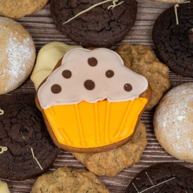 бисквити с тематична декорация