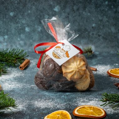 Пакетче с бисквитки – ръчно приготвени домашни сладки с кауза от Работилничка „Бисквитките“